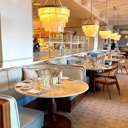 Marienlyst Strandhotel 4* ヘルシンゲル
