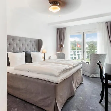 Marienlyst Strandhotel 4* 헬싱괴르
