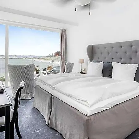 Marienlyst Strandhotel 4* ヘルシンゲル