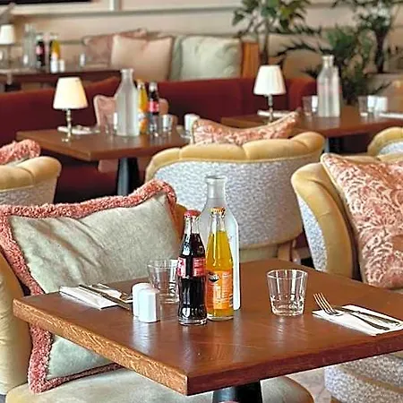 Marienlyst Strandhotel ホテル 4*