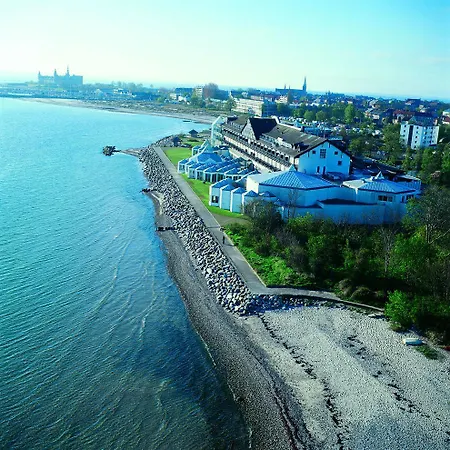 Marienlyst Strandhotel Отель Хельсингер